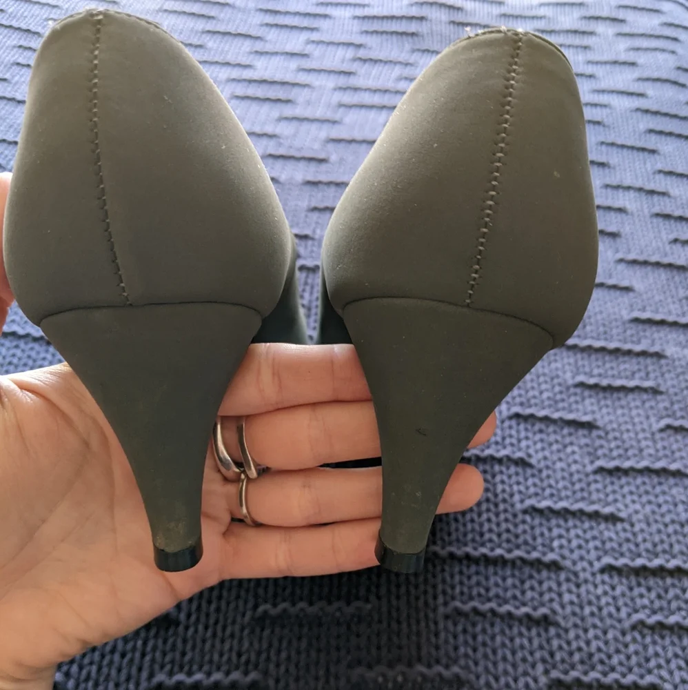 VTG Vitality Grey Heels Sz 7 - Picture 6 of 16